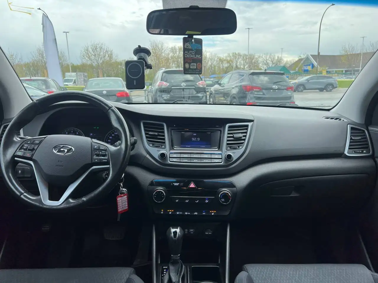 Hyundai TUCSON снимка Hyundai TUCSON