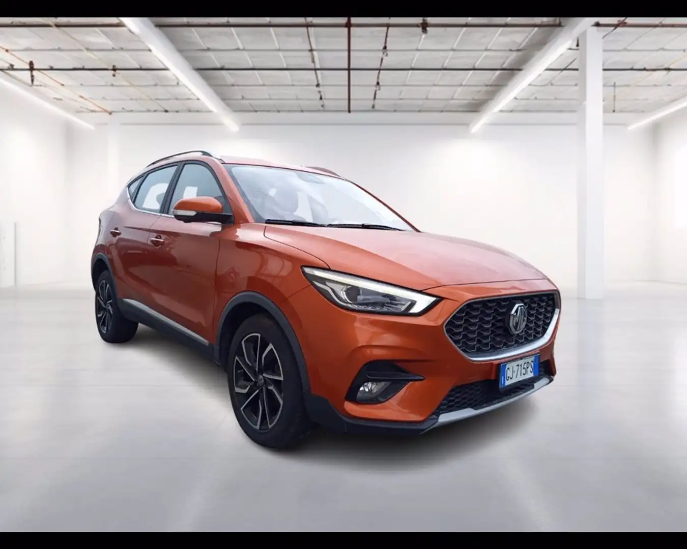 MG ZS 1.5 Classic Comfort Orange - 1