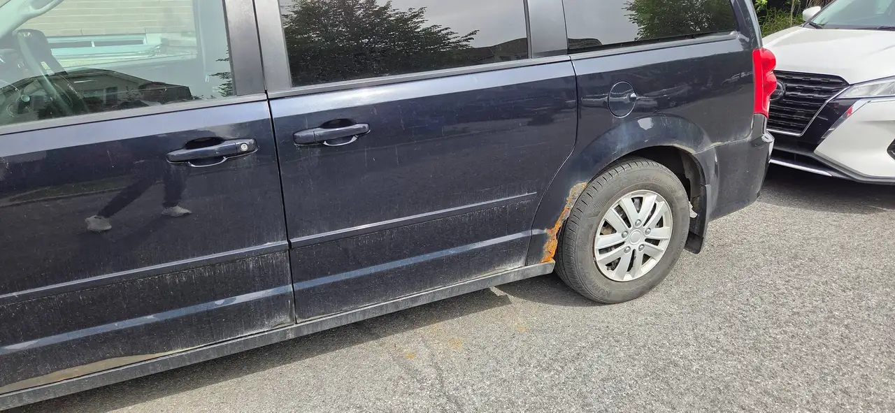 Dodge Grand Caravan photo Dodge Grand Caravan