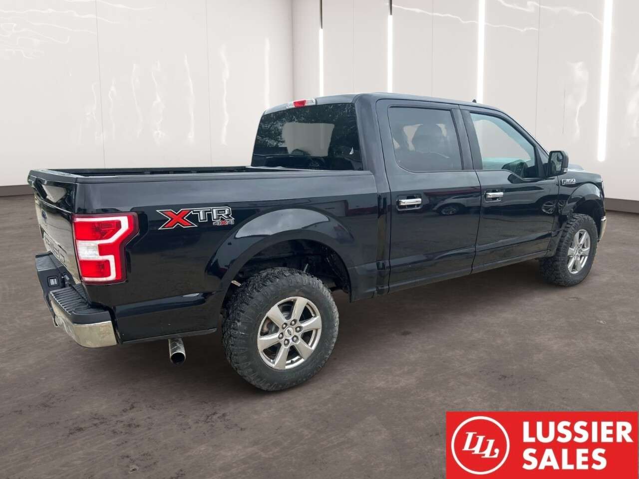 2018 Ford F-150 XLT 4WD SuperCrew 5.5' Box — снимка 1