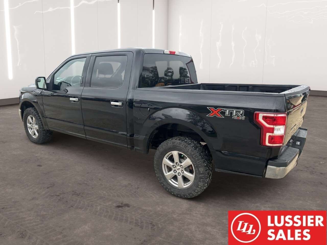 2018 Ford F-150 XLT 4WD SuperCrew 5.5' Box — снимка 1