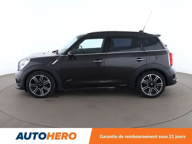 Mini Countryman view 3