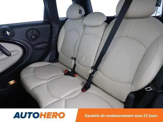 Mini Countryman view 14