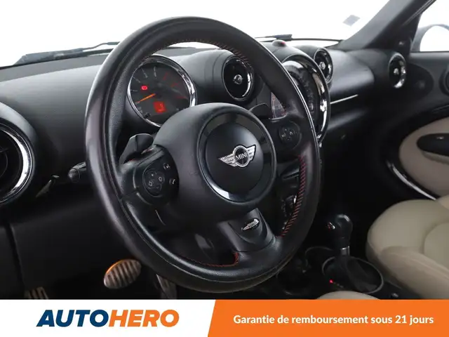 Mini Countryman view 11