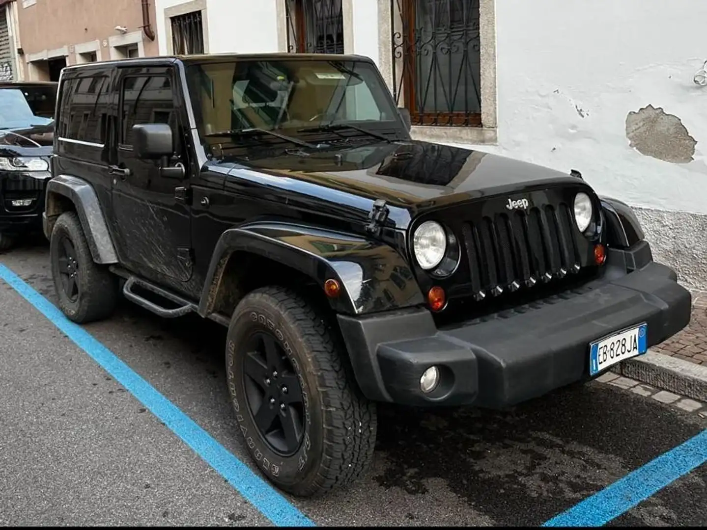 Jeep Wrangler Wrangler 2.8 crd Sahara auto EB828JA Nero - 2