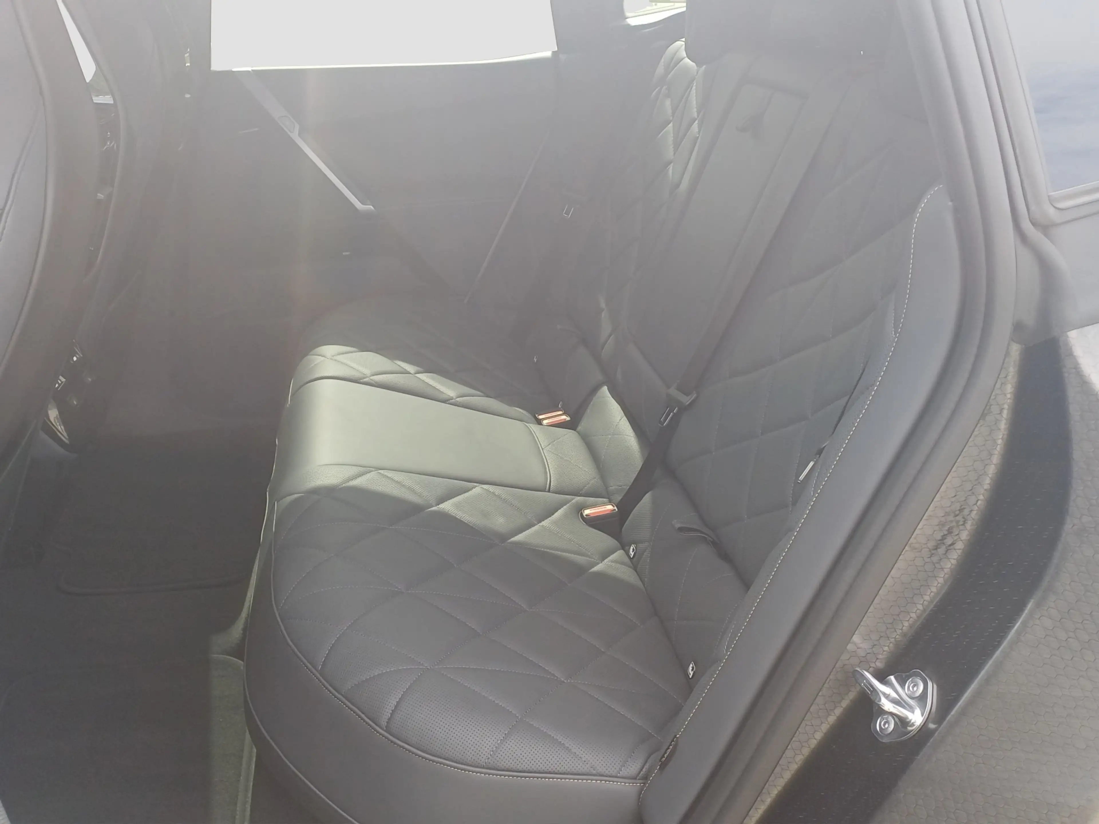 BMW iX 45 M-Sport DESIGN KAM 360 LED Pano Standh. — photo 11