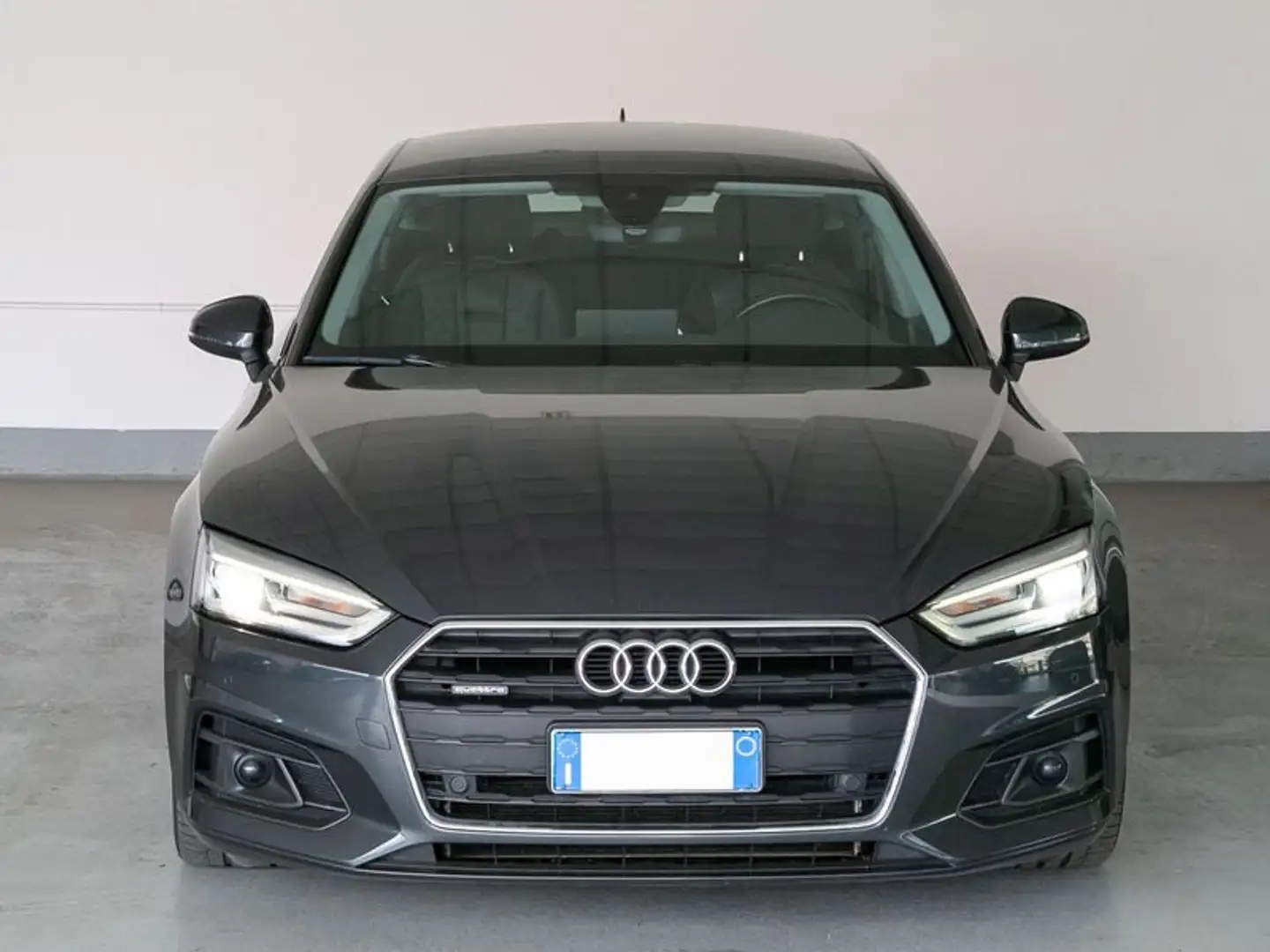 Audi A5 Spb qTDI2.0 L4140 A7 Gris - 2
