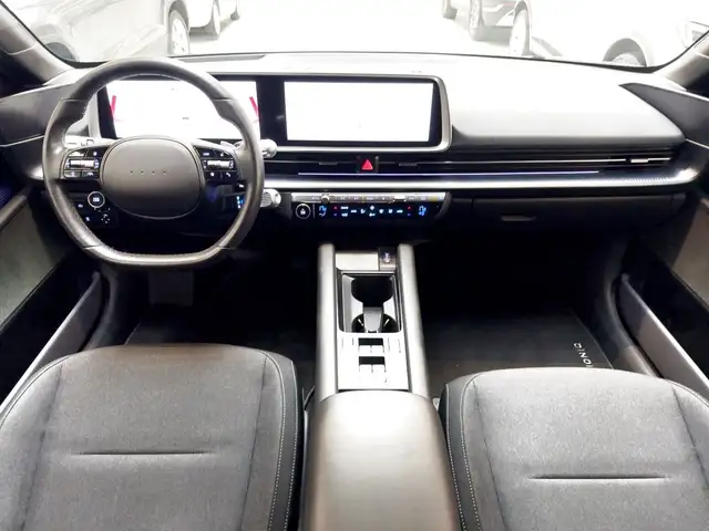 Hyundai Ioniq 6 view 9