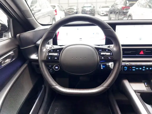 Hyundai Ioniq 6 view 10