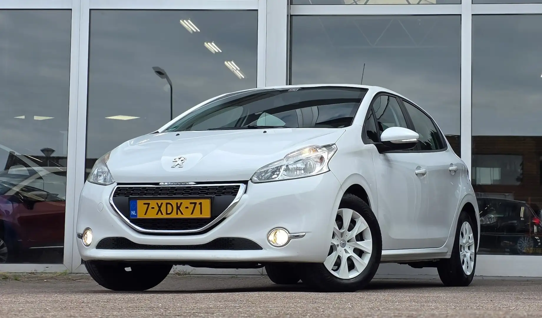 Peugeot 208 1.2 VTi Urban Soul 100% Dealer onderhouden Mooi! Wit - 1