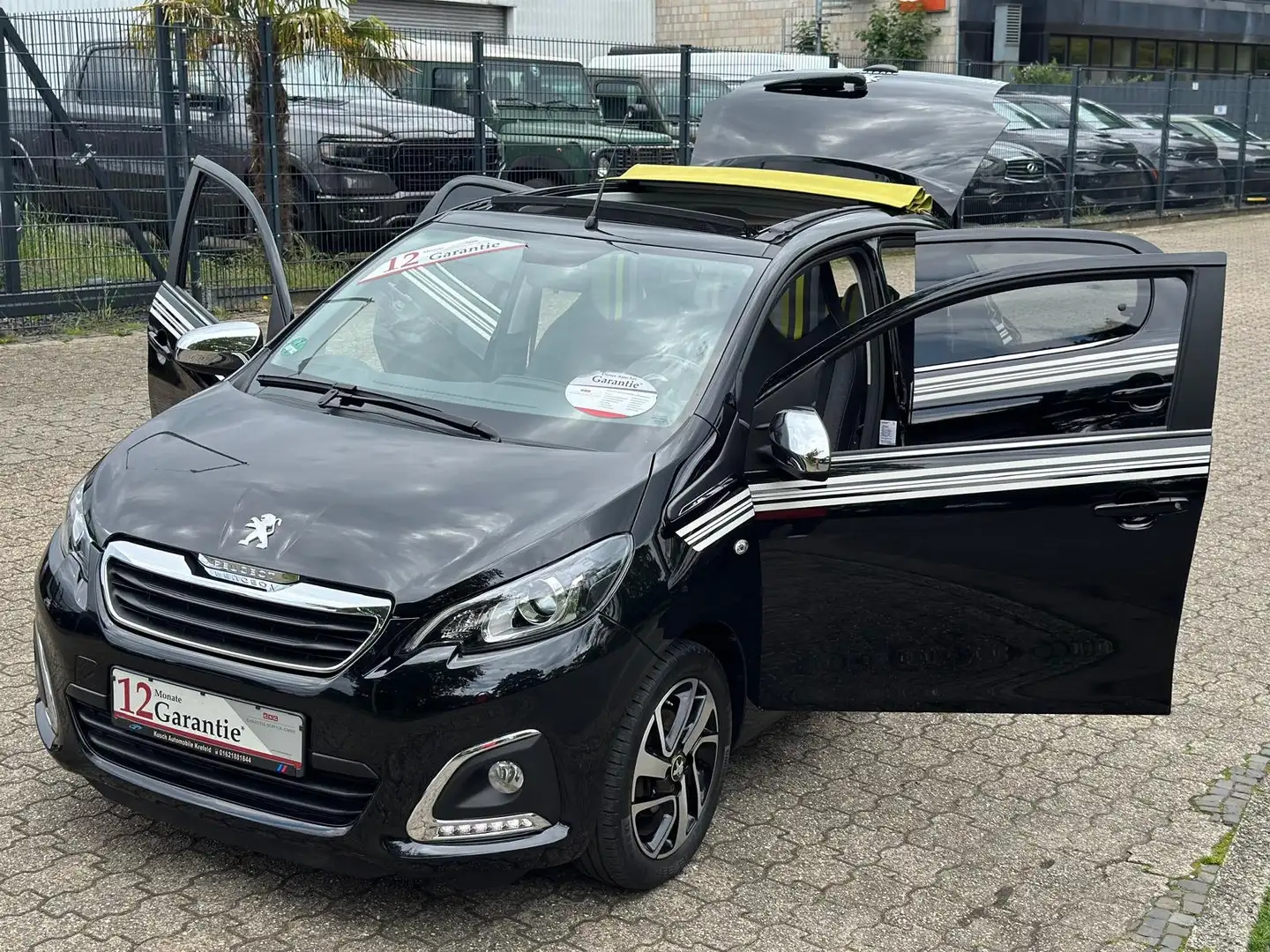 Peugeot 108 VTI 72 /15''-Alu/Faltdach/Mirror-Link/SHZ/Tempomat Fekete - 1