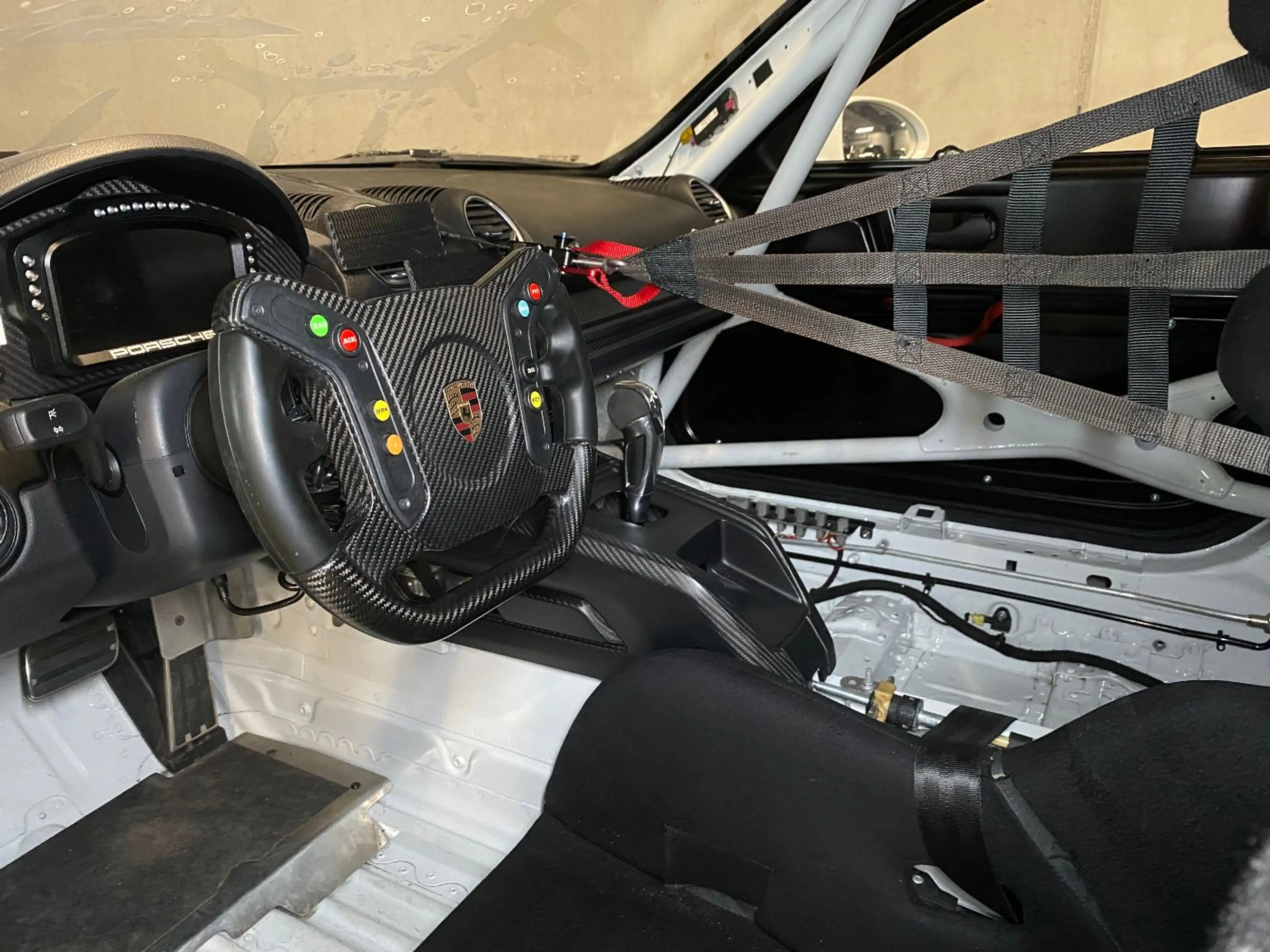 Porsche Cayman (718) GT4 RS Clubsport | MY 2023 — photo 13
