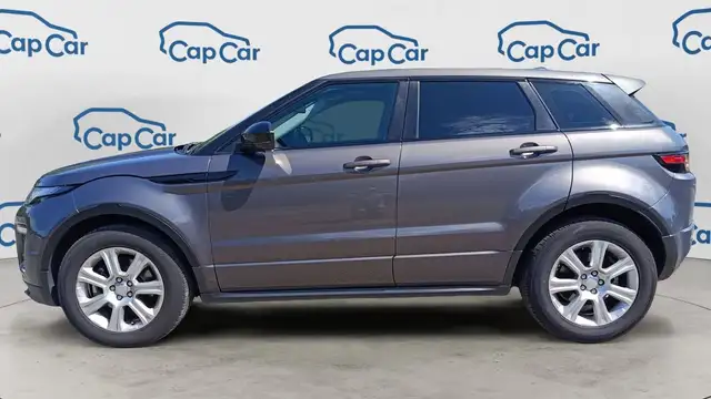 Land Rover Range Rover Evoque view 2