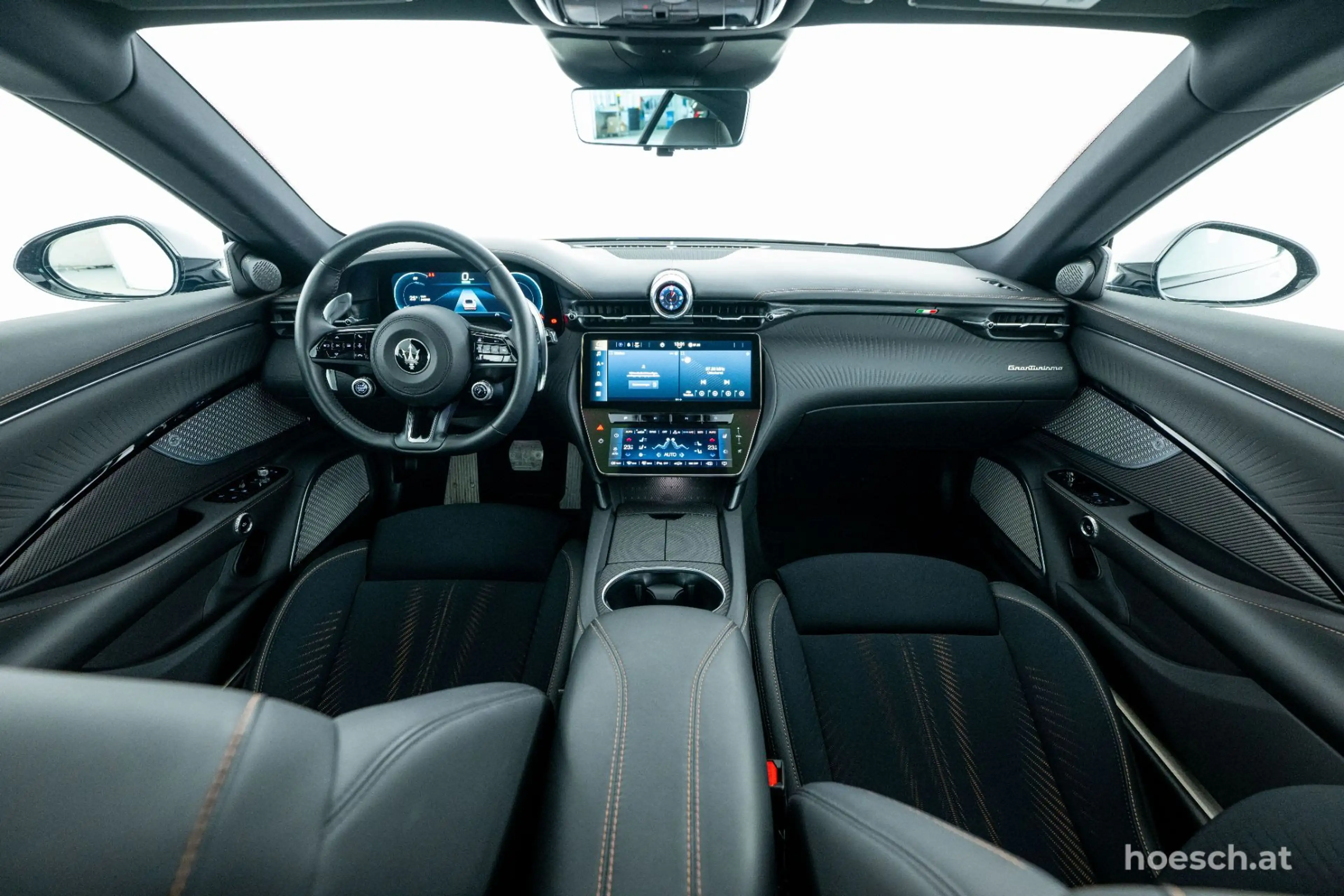 Maserati GranTurismo Folgore TRAUMWAGEN — photo 6