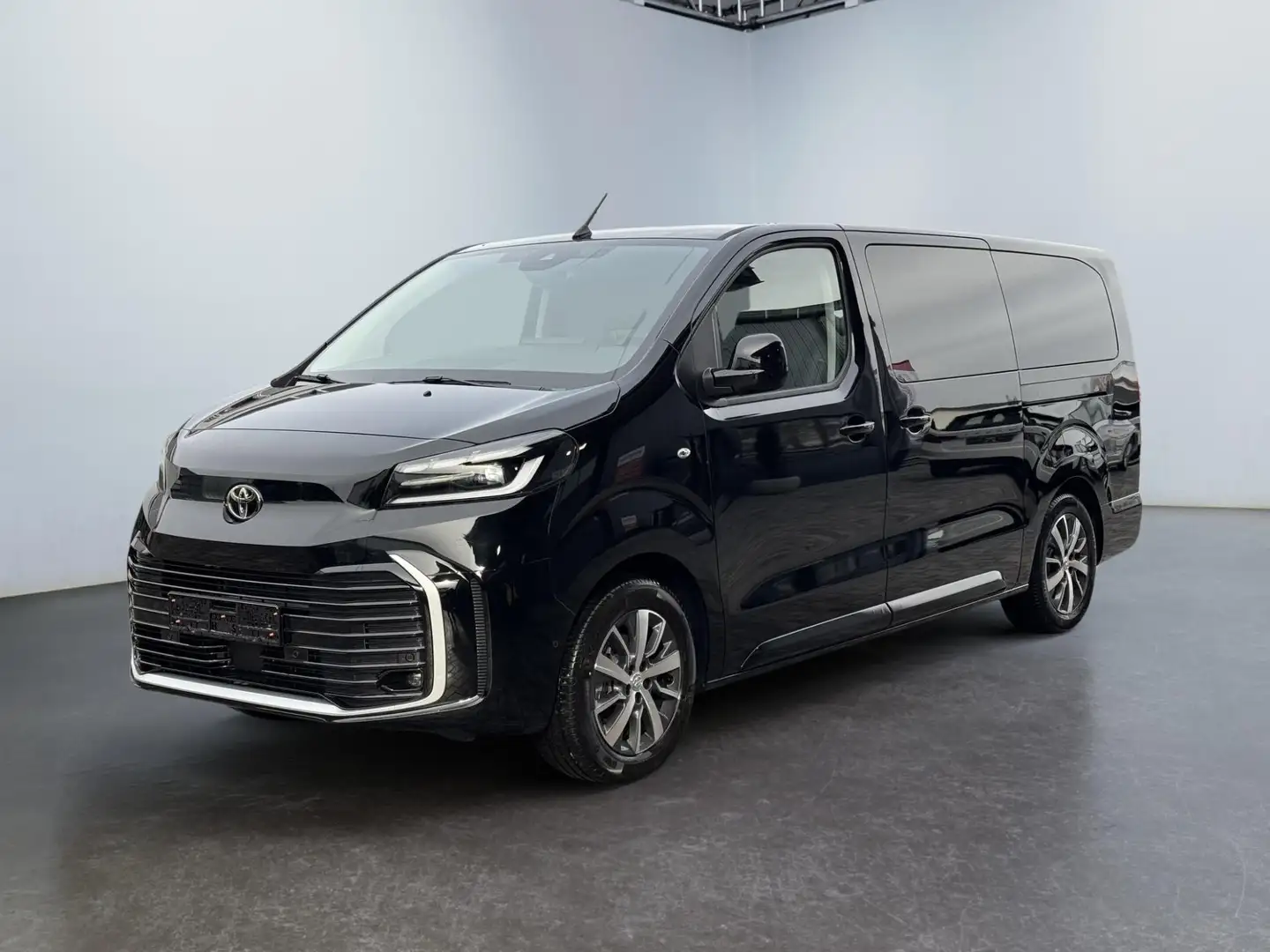 Toyota Proace Verso 2,0 D-4 L2 7-Si Lounge VIP Panorama Anhän... Schwarz - 1