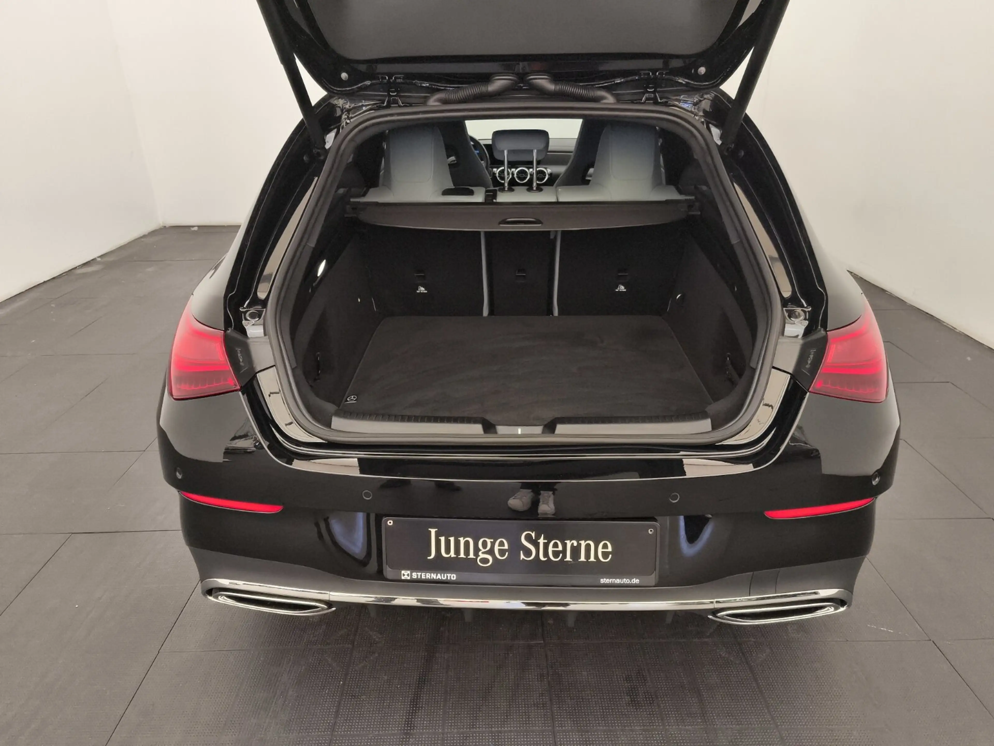 Mercedes-Benz CLA 200 CLA 200 d SB AMG Advanced+ Distro Ambiente EasyPack — photo 10