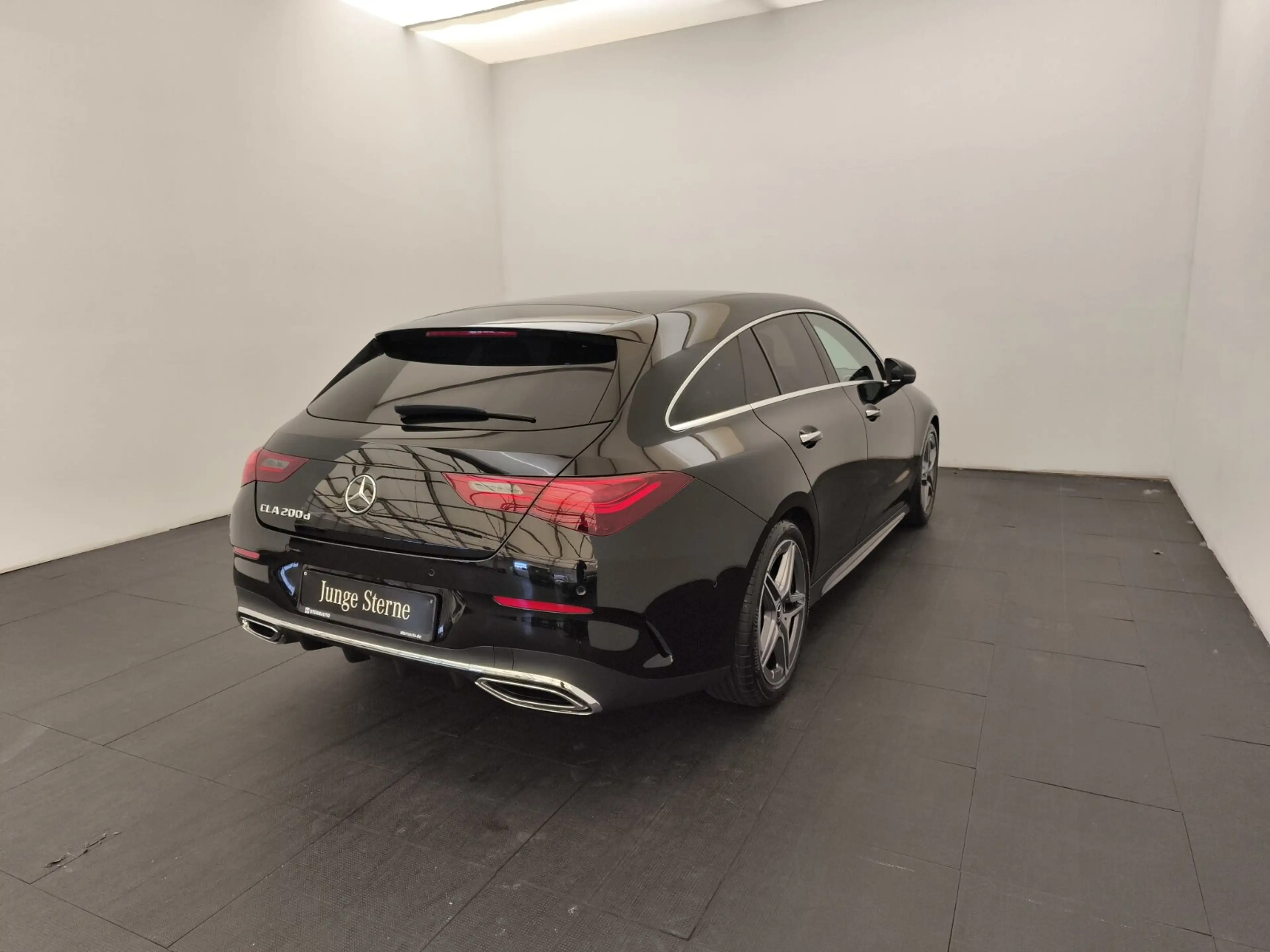 Mercedes-Benz CLA 200 CLA 200 d SB AMG Advanced+ Distro Ambiente EasyPack — photo 5