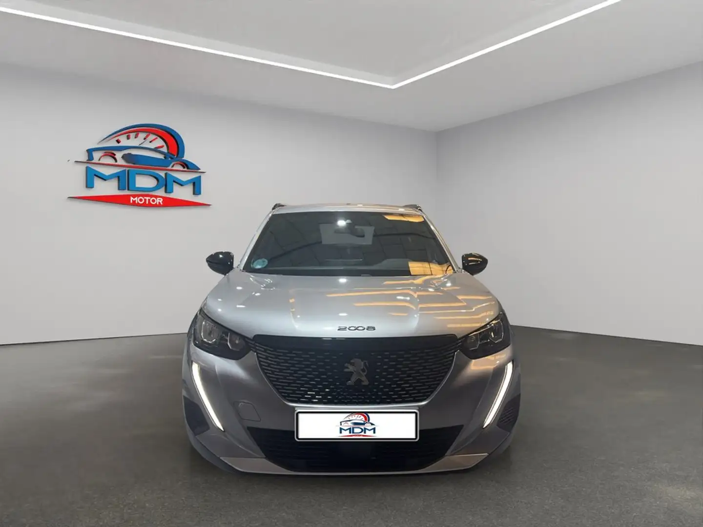 Peugeot 2008 1.5BlueHDi S&S GT Pack EAT8 130 Grijs - 2