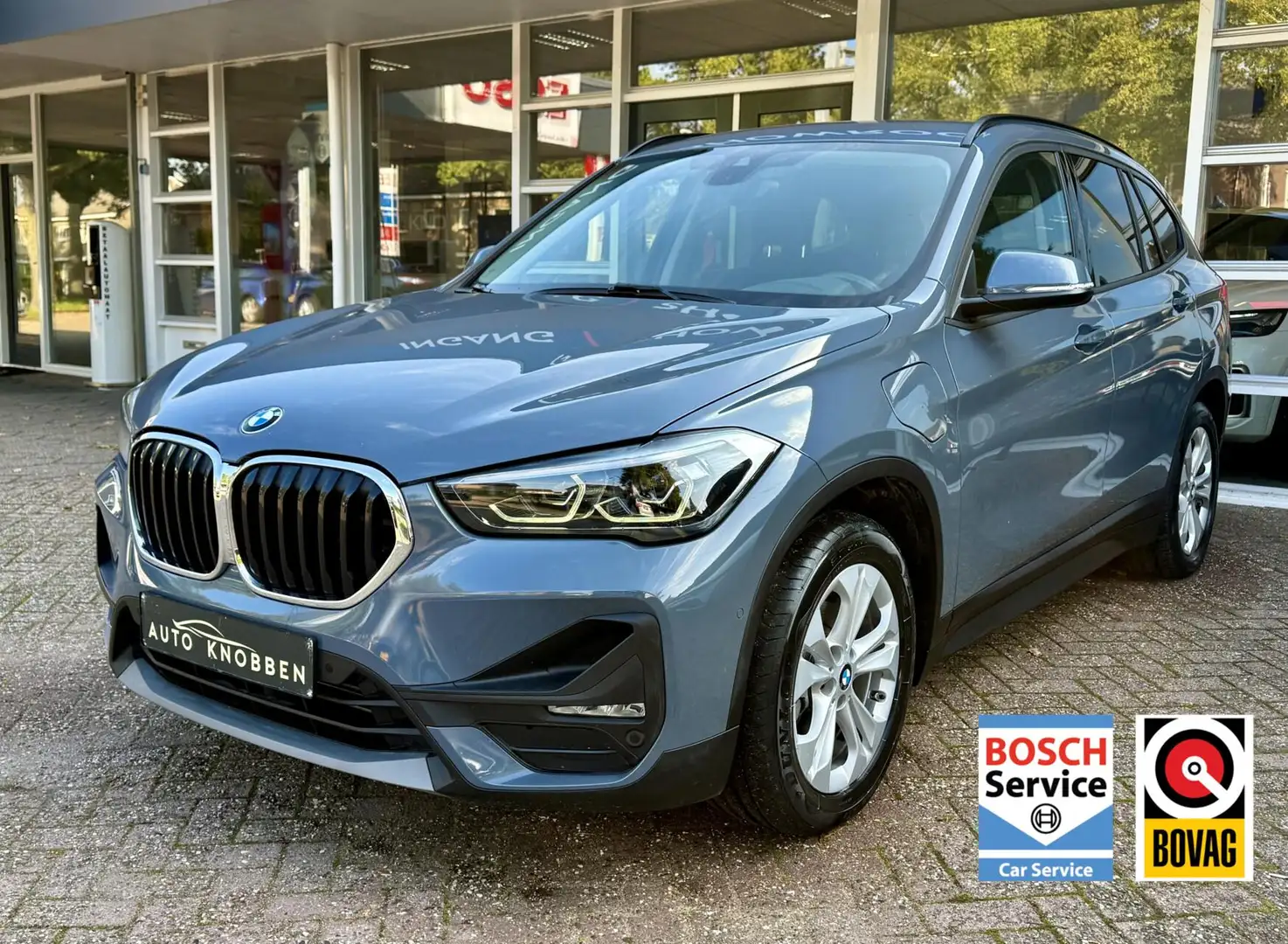 BMW X1 X Drive25 E Executive, Led, Navi, Camera, Carplay. Gris - 1