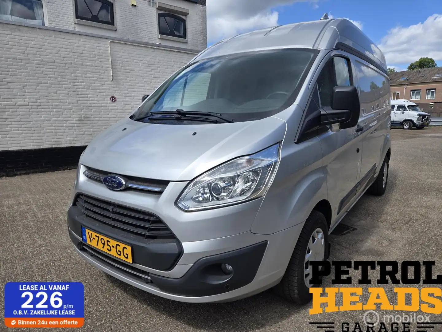 Ford Transit Custom + Laadplaat L2H2 3p | Lier | Camperomb.? Zilver - 1
