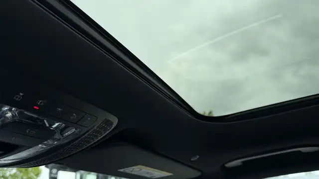 Mercedes-Benz Eqa view 19
