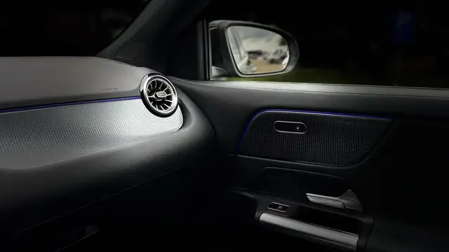 Mercedes-Benz Eqa view 24