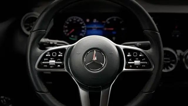Mercedes-Benz Eqa view 16