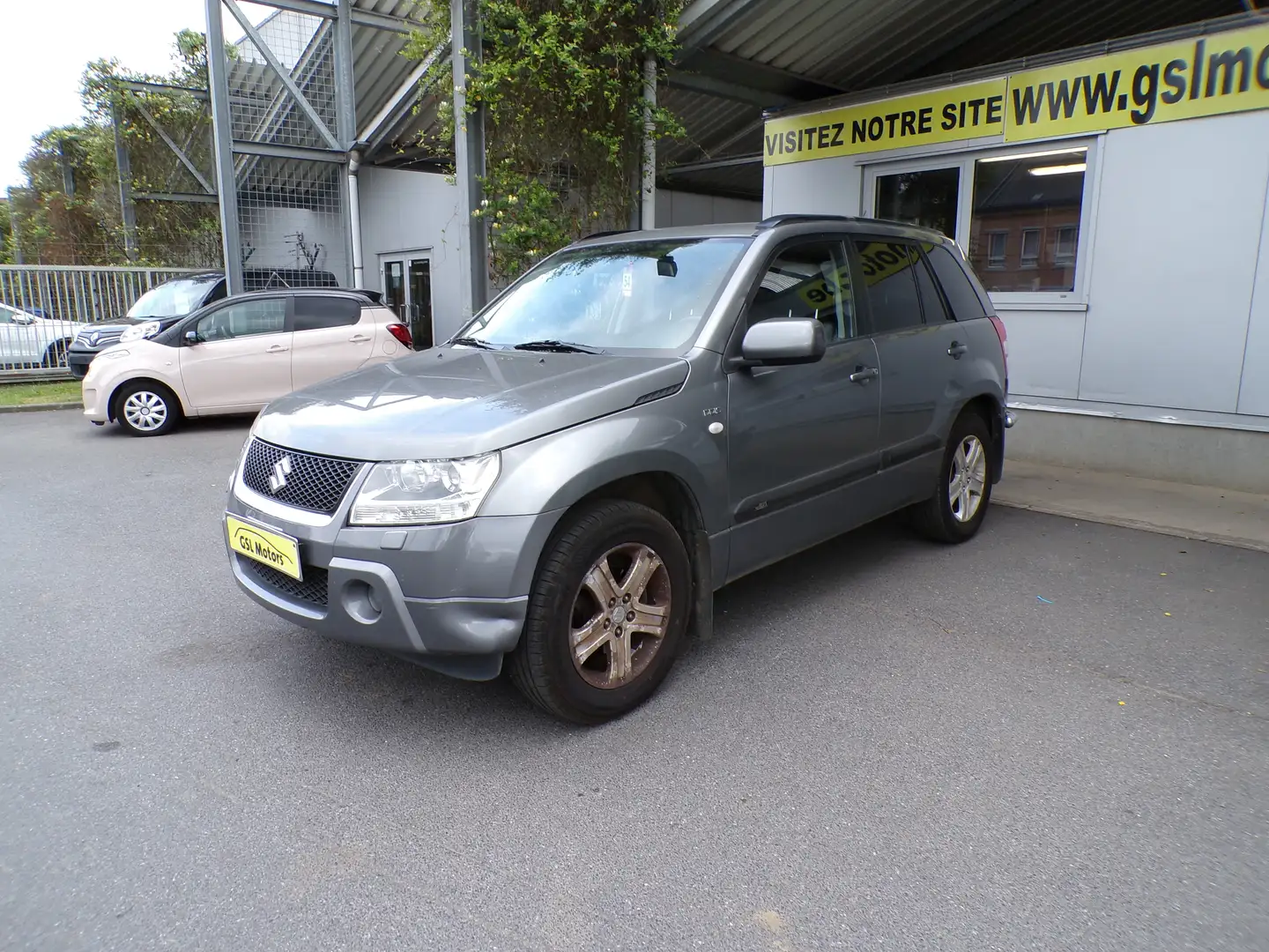 Suzuki Grand Vitara 1.9 DDis 129cv gris 06/08 4500€ marchand 4x4 Gris - 1
