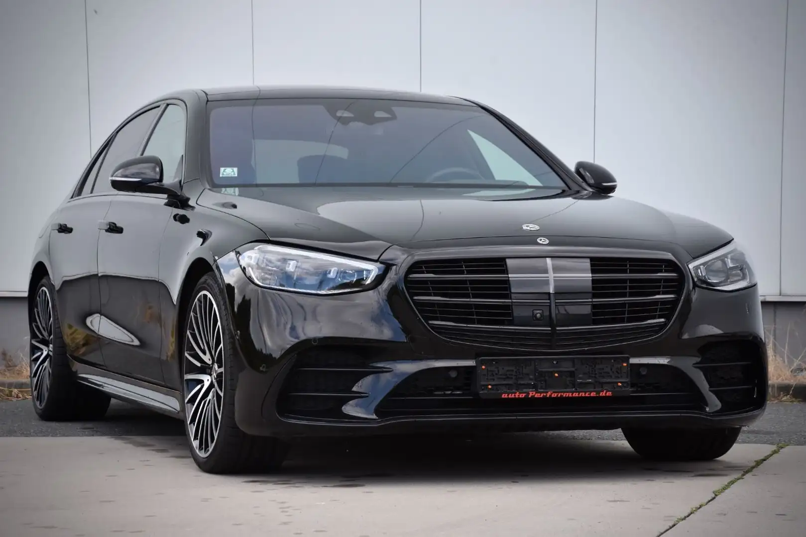 Mercedes-Benz S 400 d 4Matic L AMG Černá - 1
