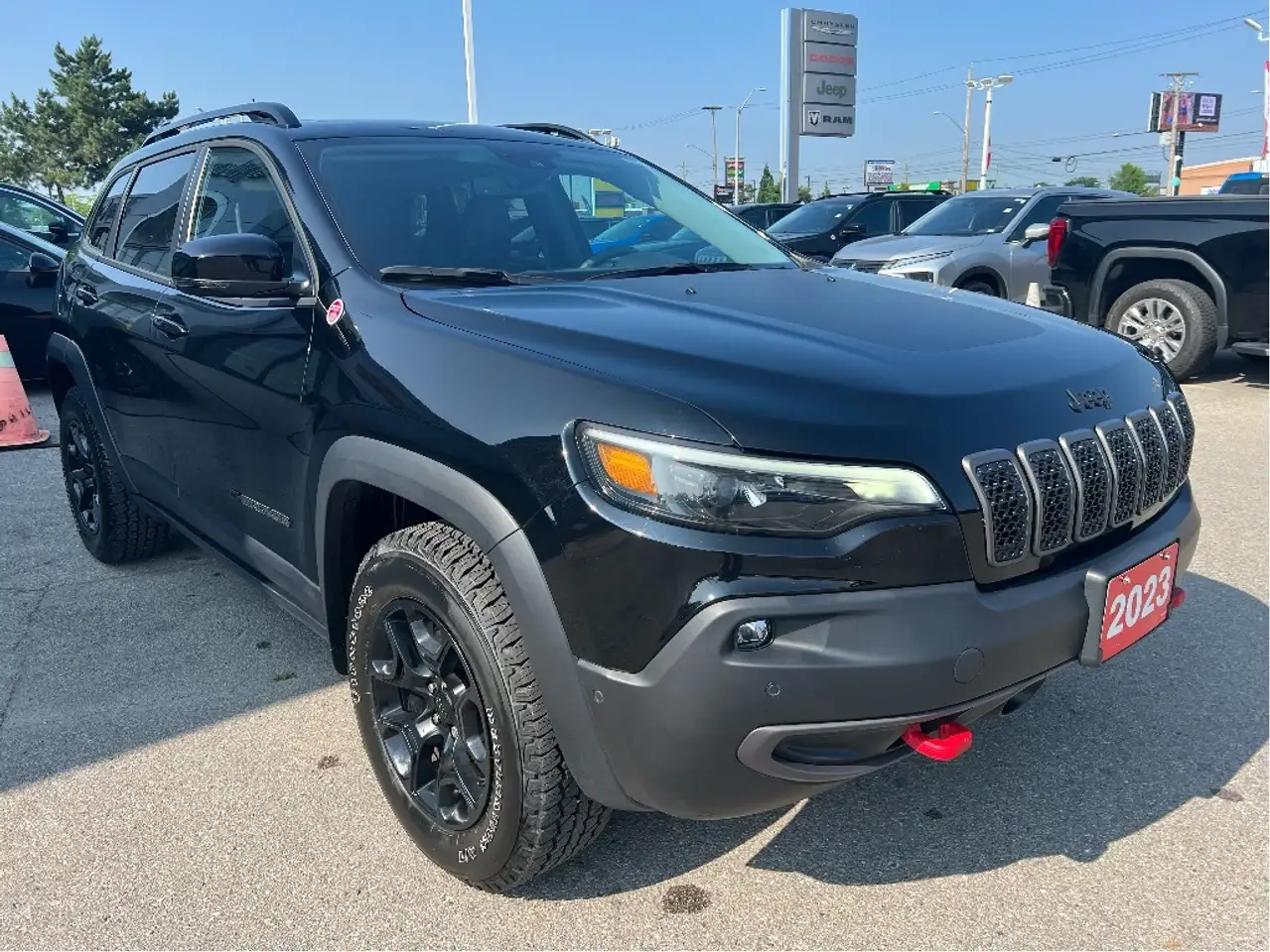 Jeep Cherokee снимка Jeep Cherokee