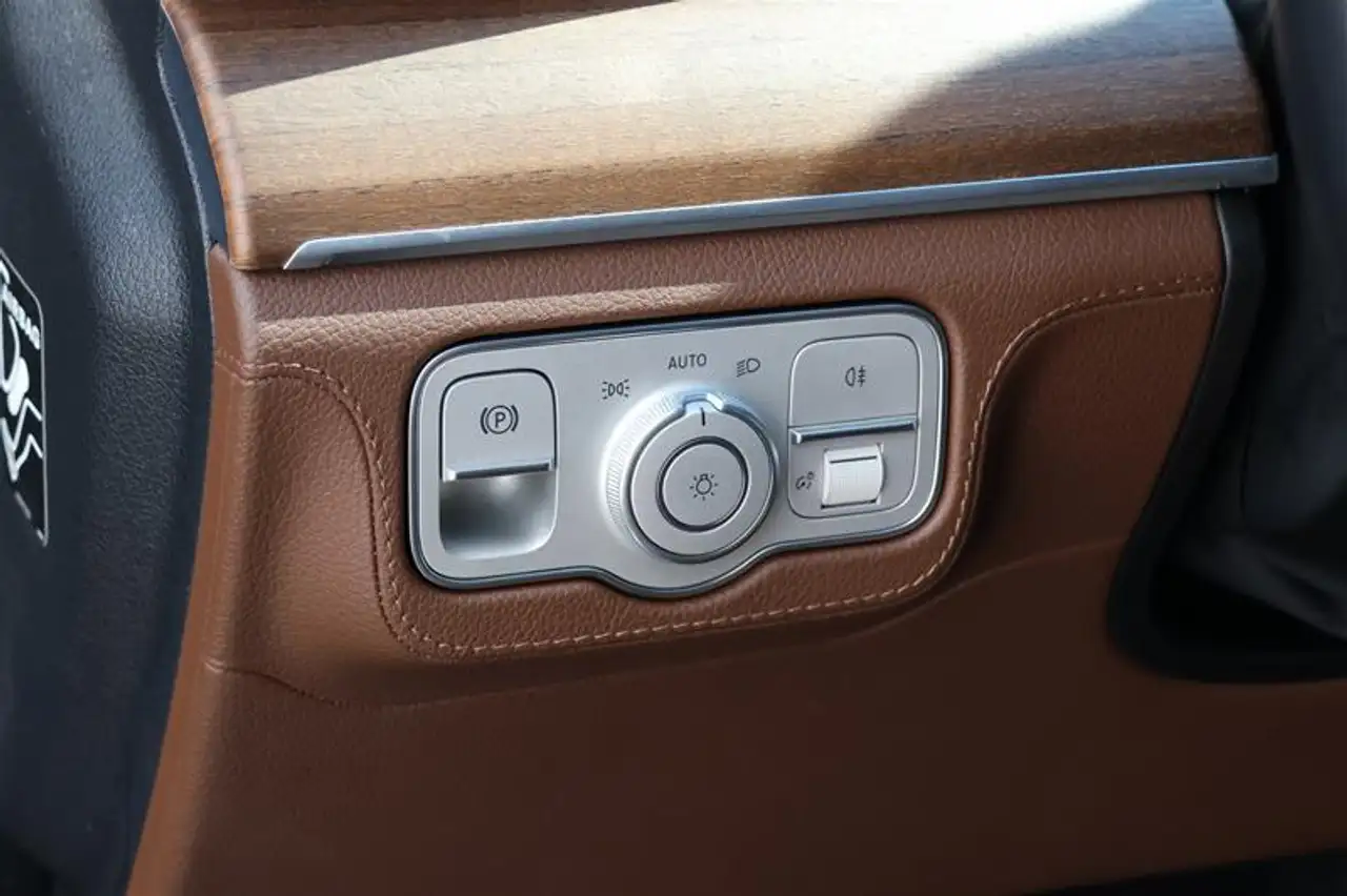 Mercedes-Benz GLE photo Mercedes-Benz GLE