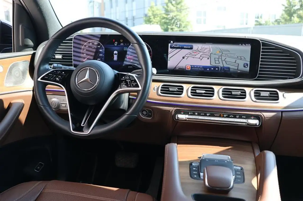 Mercedes-Benz GLE photo Mercedes-Benz GLE