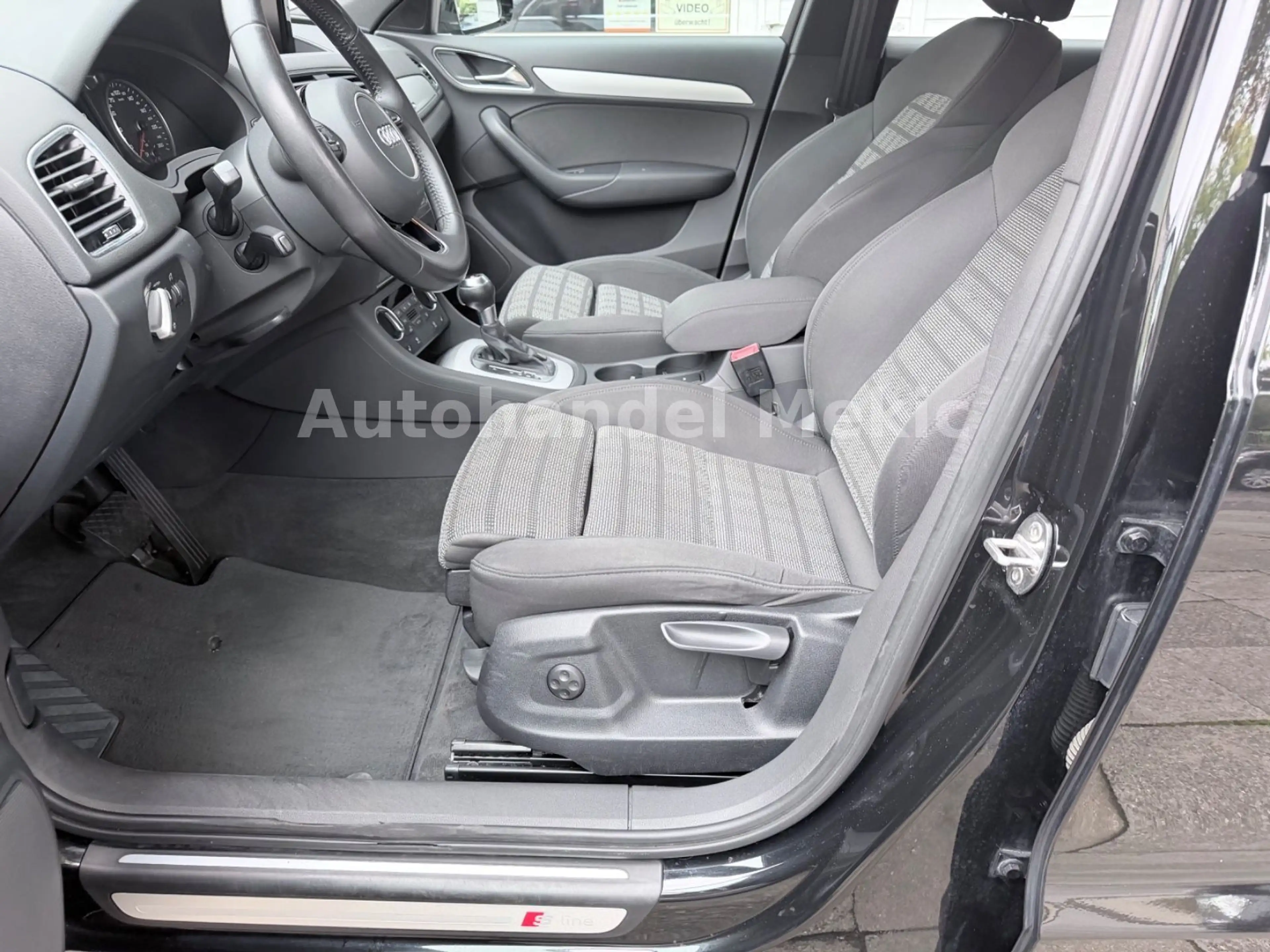 Audi Q3 sport quattro S-Line 1.Hand TDI — photo 16