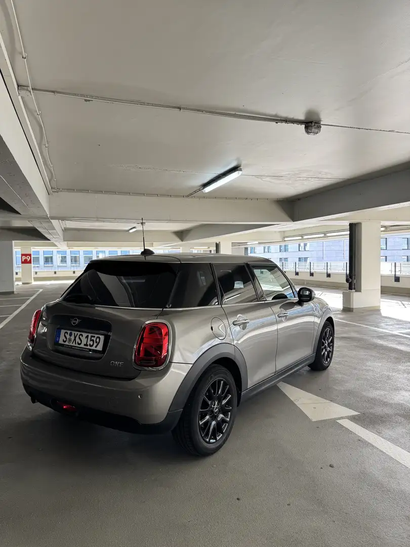 MINI One One Grau - 2
