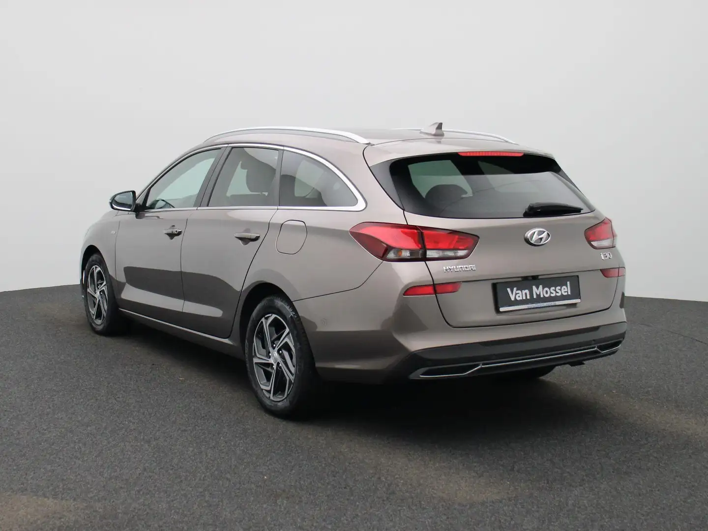 Hyundai i30 Wagon 1.5 T-GDi 118kW Techno | Camera | Navigatie Bruin - 2
