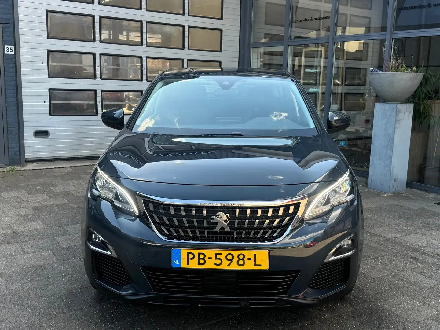 Peugeot 3008 1.2 PureTech Blue Lease Executive | Clima | Navi | Grigio - 2