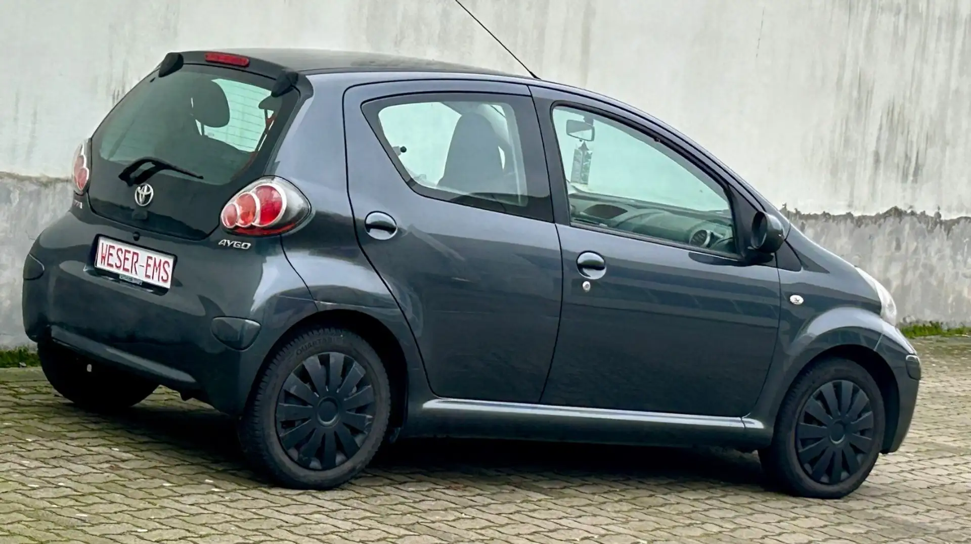 Toyota Aygo AYGO Cool Klima Servo eFH ZV Gris - 2