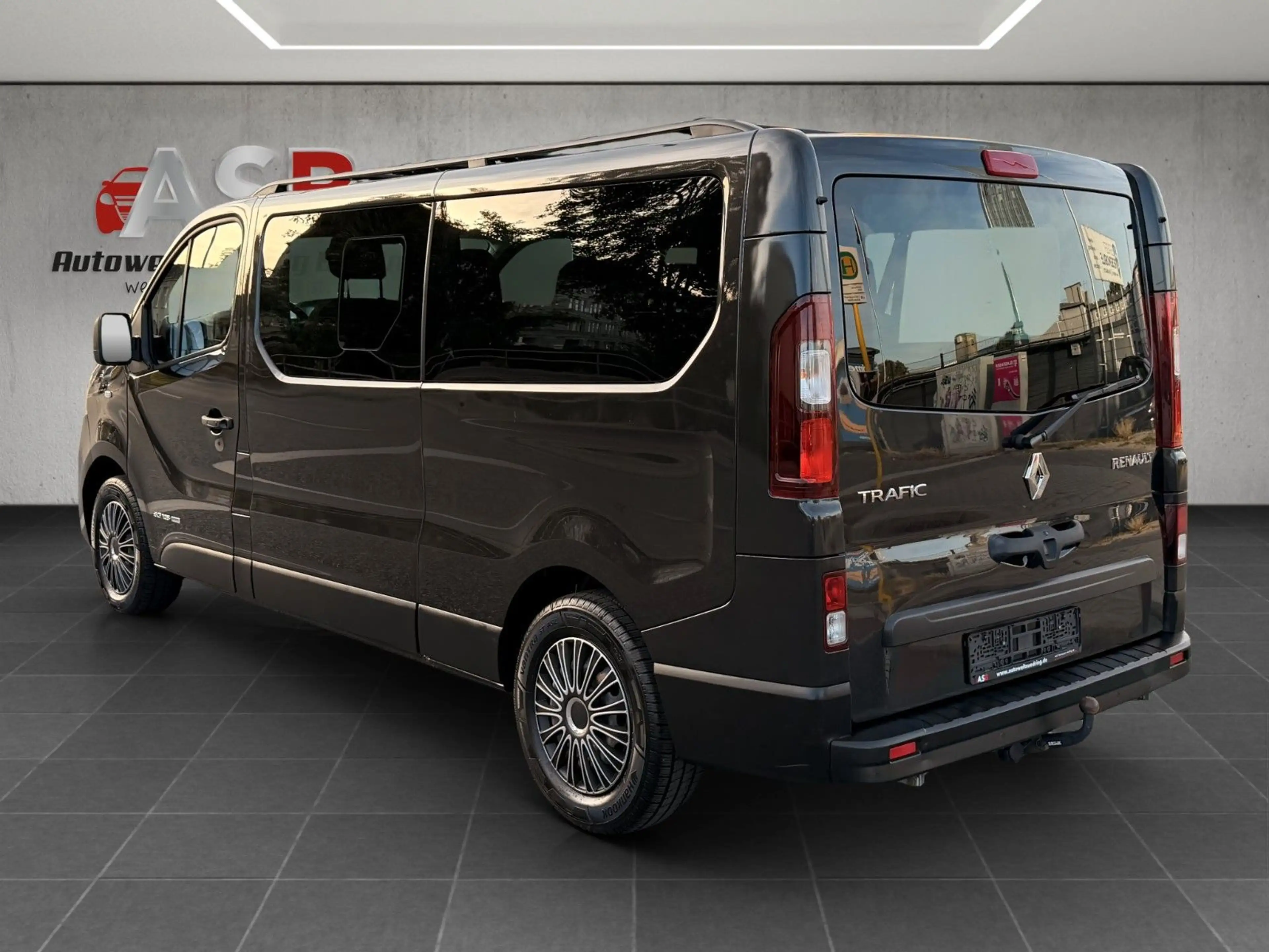 Renault Trafic Combi L2H1 Expression*8-Sitzer*Navi*Klima — photo 15