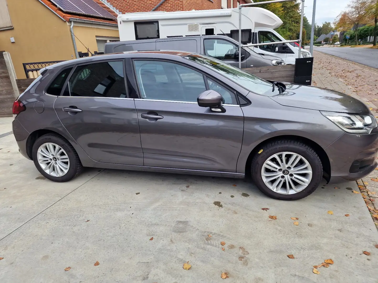 Citroen C4 PureTech 110 Business Class Gris - 2