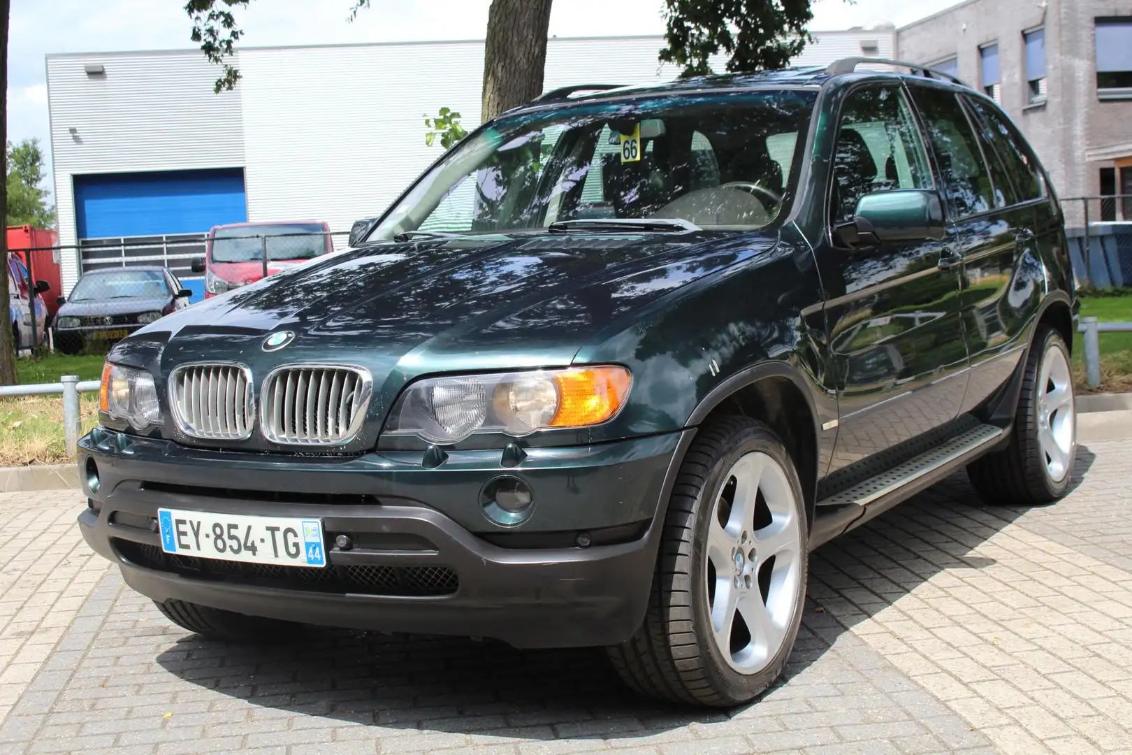 BMW X5 4.4i V8 Executive Youngtimer (MET WERK) FULL OPTIO Grün - 2