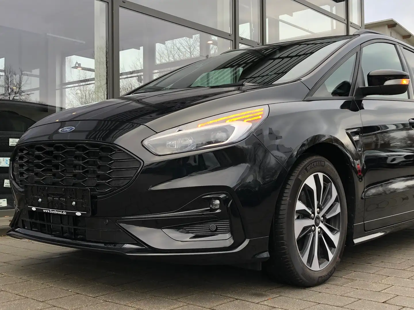 Ford S-Max 889 S-Max 2.5 Duratec FHEV Hybrid ST-Line Negro - 2