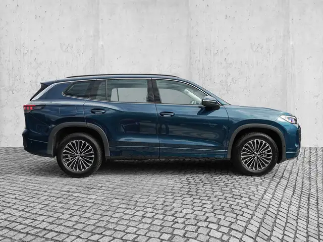 Volkswagen Tayron view 5