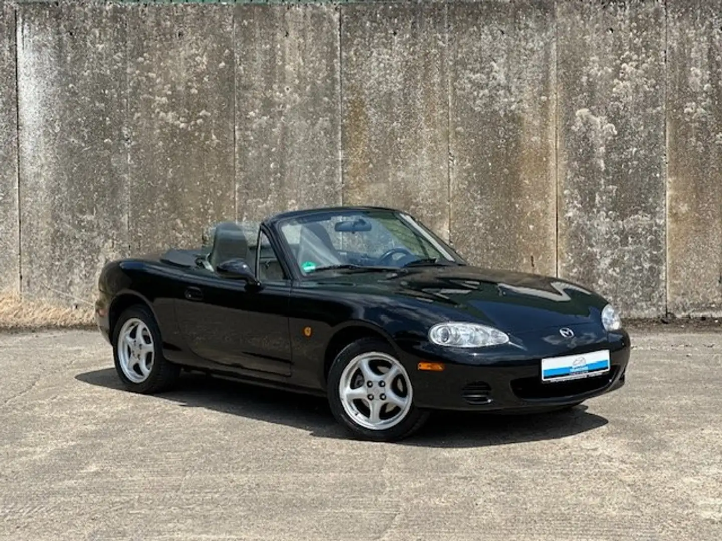 Mazda MX-5 1.6i 16v NBFL | 2 Eigenaren | 101.000km | Garantie Zwart - 1