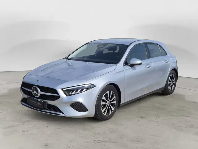 Mercedes-Benz A main image