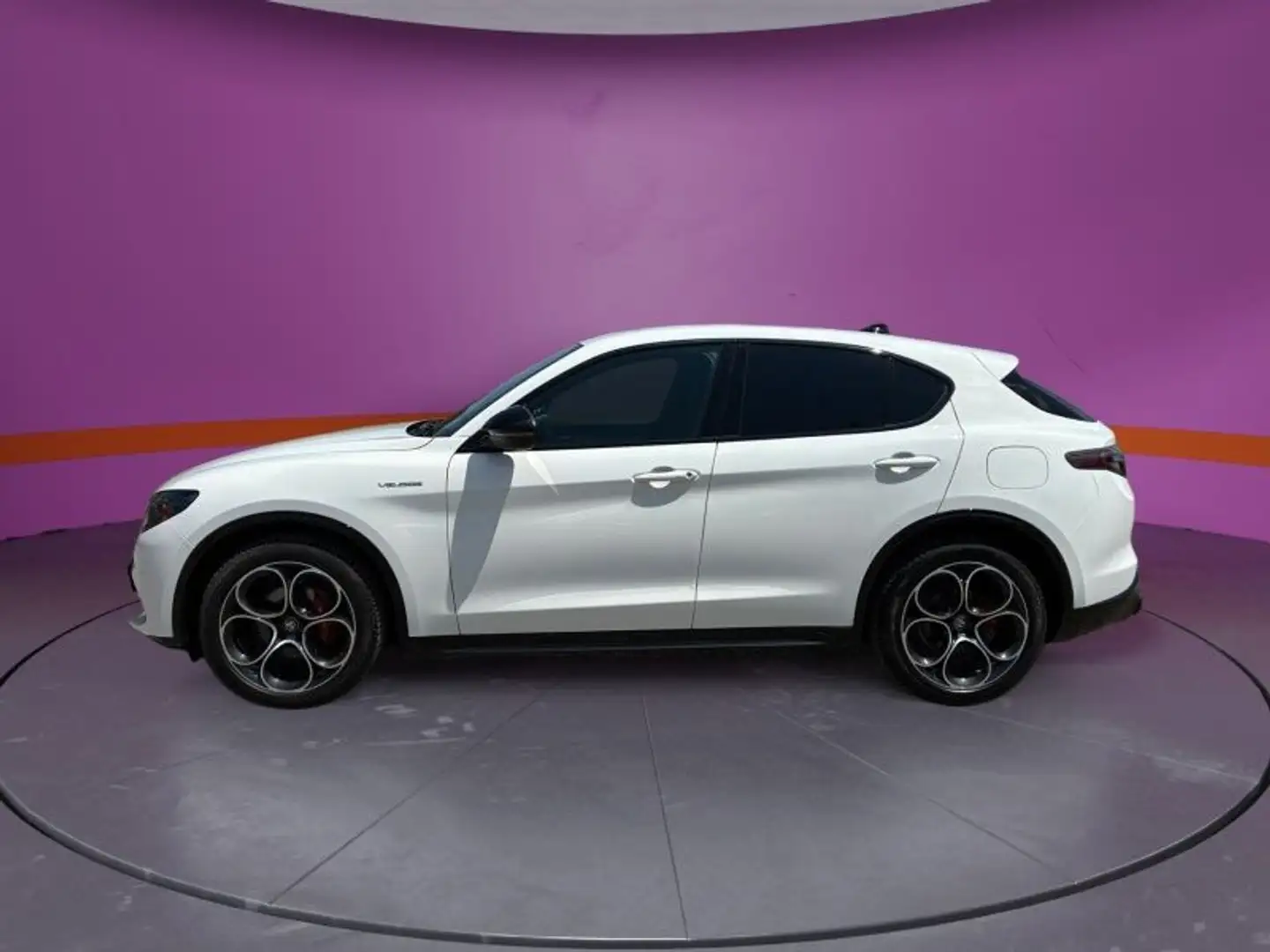 Alfa Romeo Stelvio 2.2 16V AT8 Veloce *Allrad *ACC Grün - 2