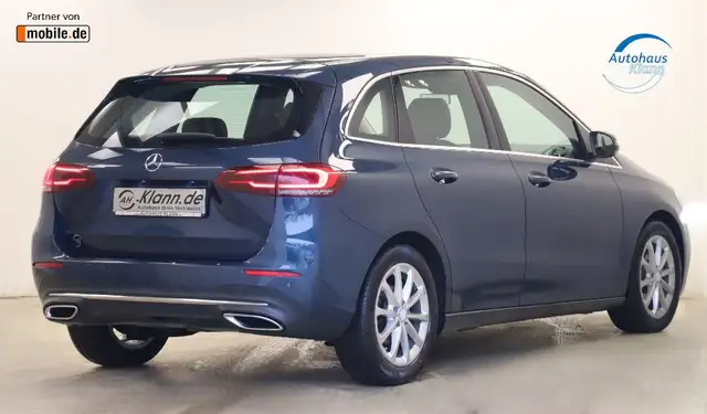 Mercedes-Benz B Class view 6