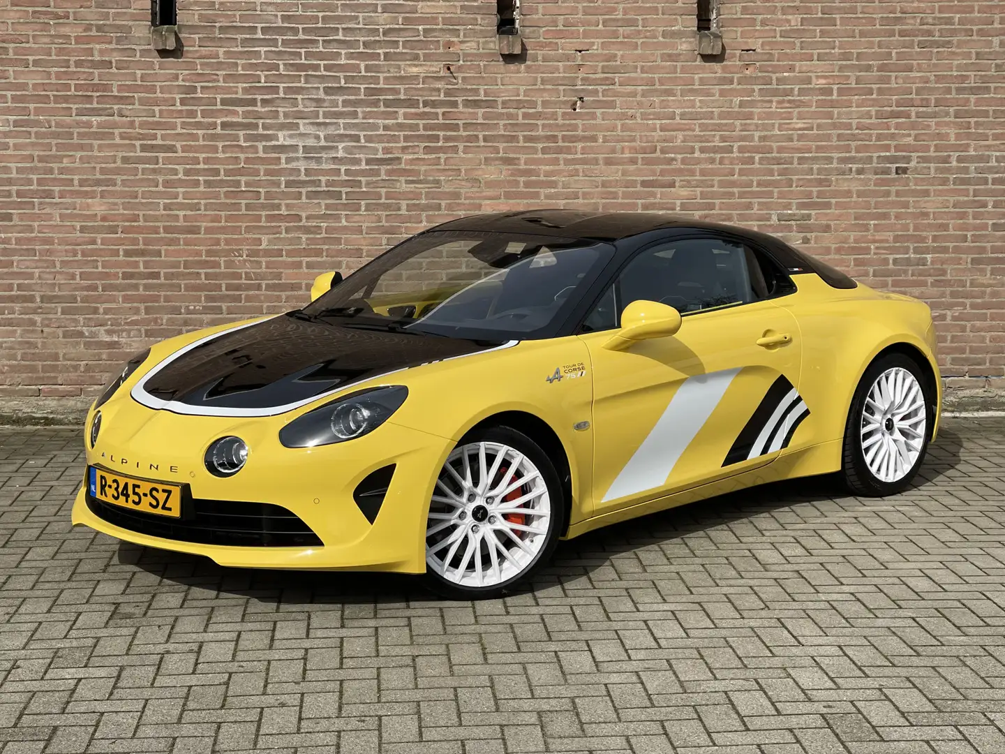 Alpine A110 1.8 Turbo TOUR DE CORSE 75 nr. 77 / 150 | Glascoat Jaune - 1