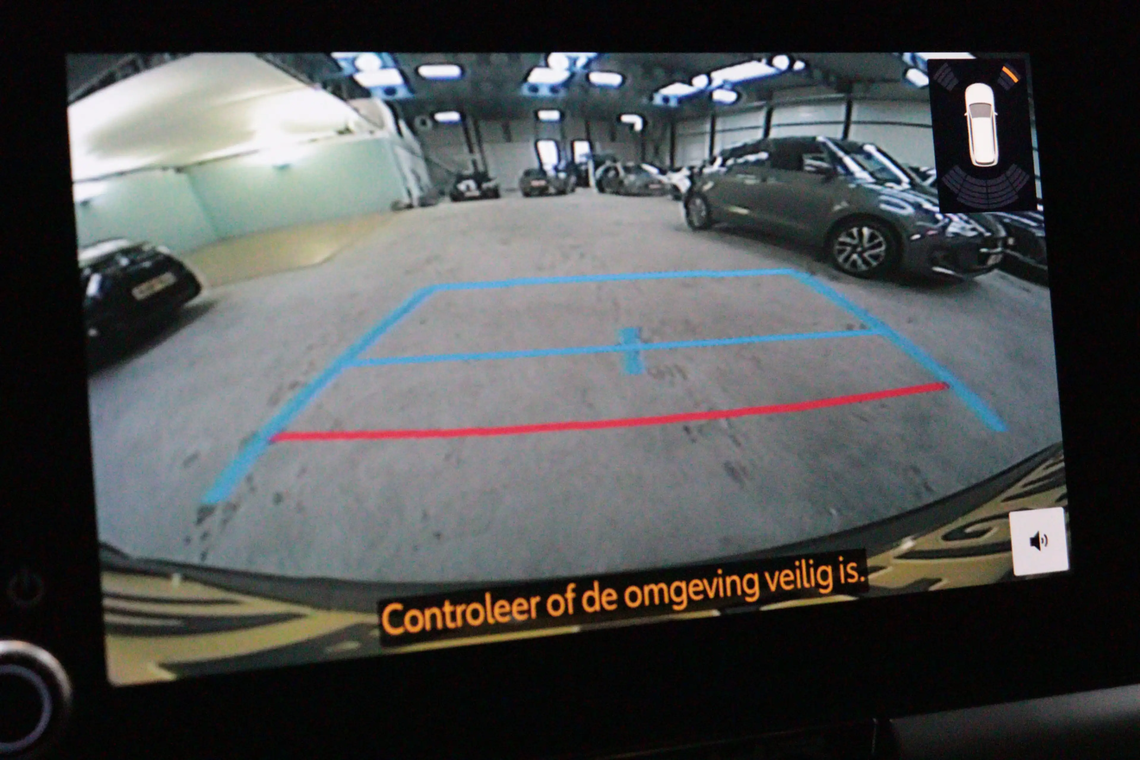 Toyota C-HR 2.0 Plug-in Hybrid 220 Business | APPCONNECT | CAM — photo 10