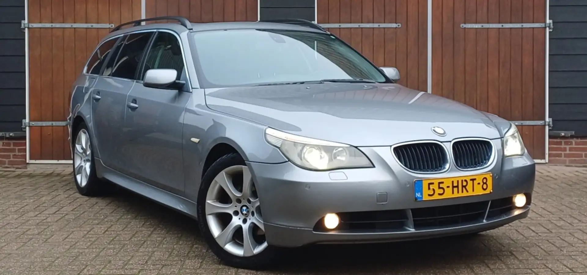 BMW 525 5-serie Touring 525i High Executive, GEARBOX PROBL Grijs - 1