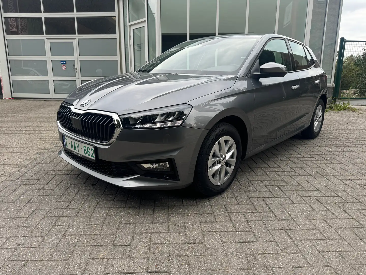 Skoda Fabia Fabia 1.0 TSI Clever - CarPlay - Garantie 1 an Argent - 1